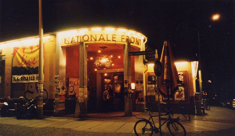 naTo bei Nacht, damals noch unter dem Namen 